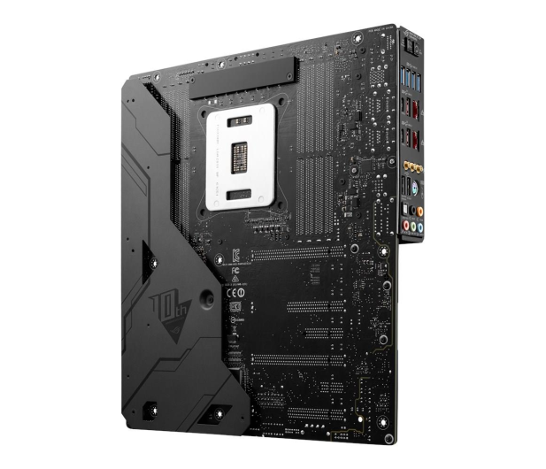 ASUS RAMPAGE V EDITION 10 (X99 4xPCI-E DDR4) - 314173 - zdjęcie 7